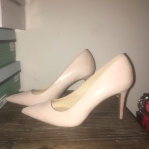 Jessica Simpson heels